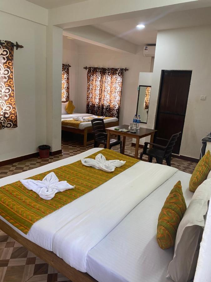 Baga Beach Prime Hotel Екстериор снимка