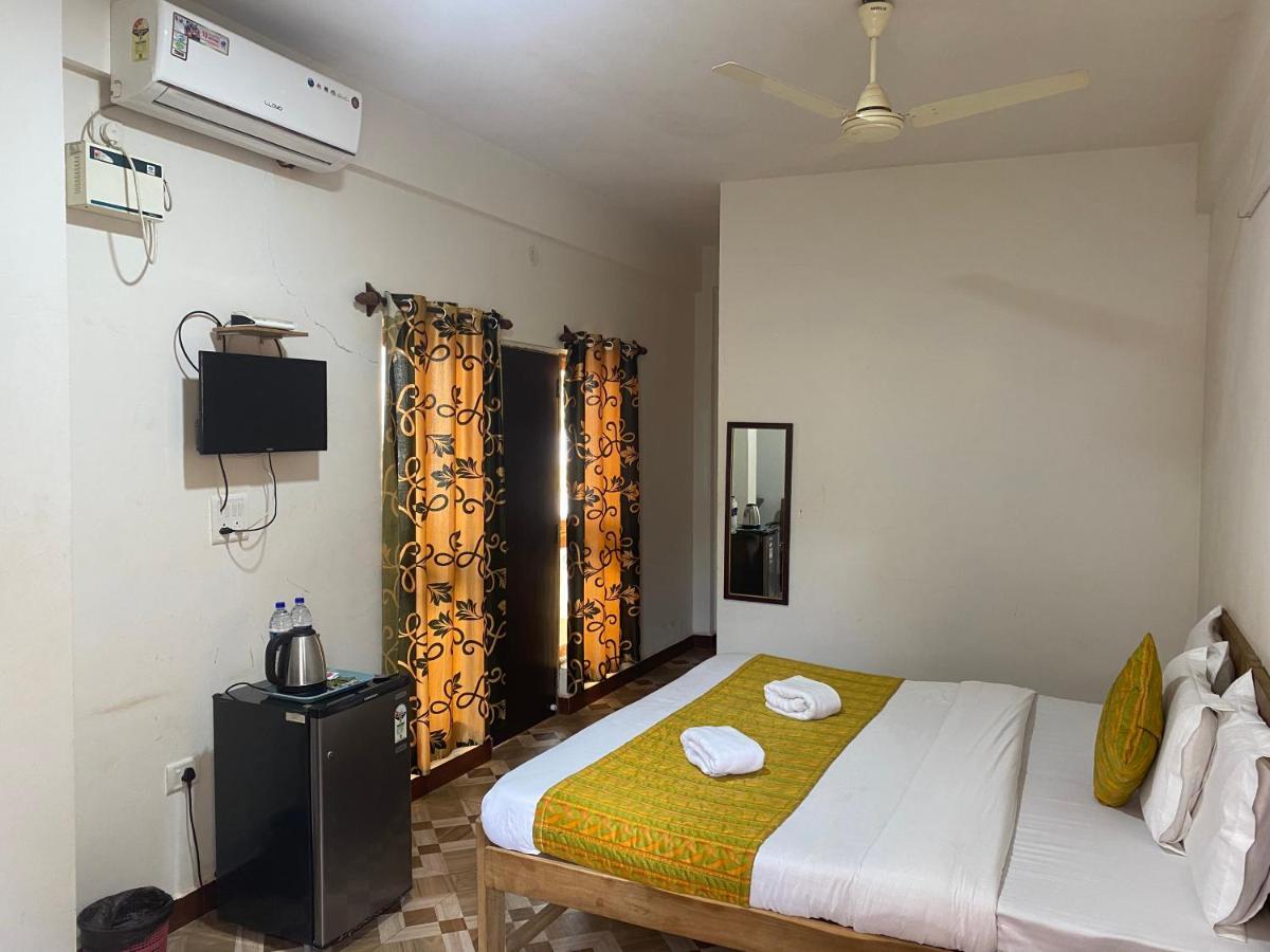 Baga Beach Prime Hotel Екстериор снимка