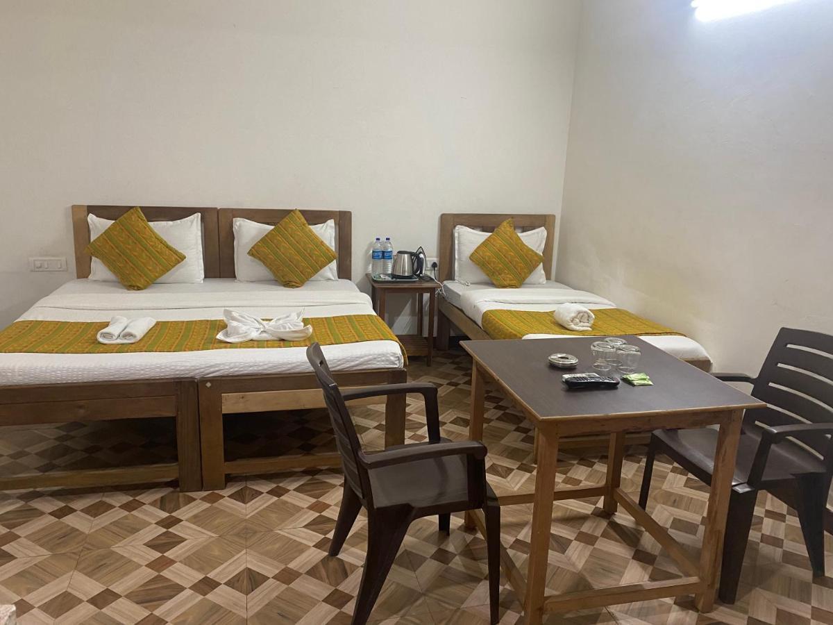 Baga Beach Prime Hotel Екстериор снимка